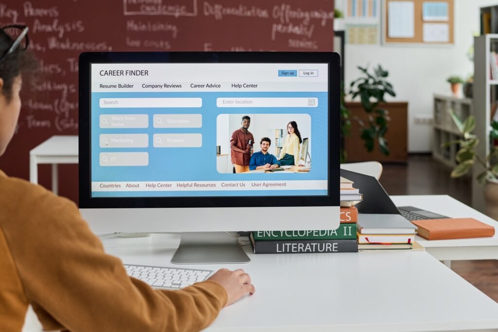 Best Web Designers in Tirupur